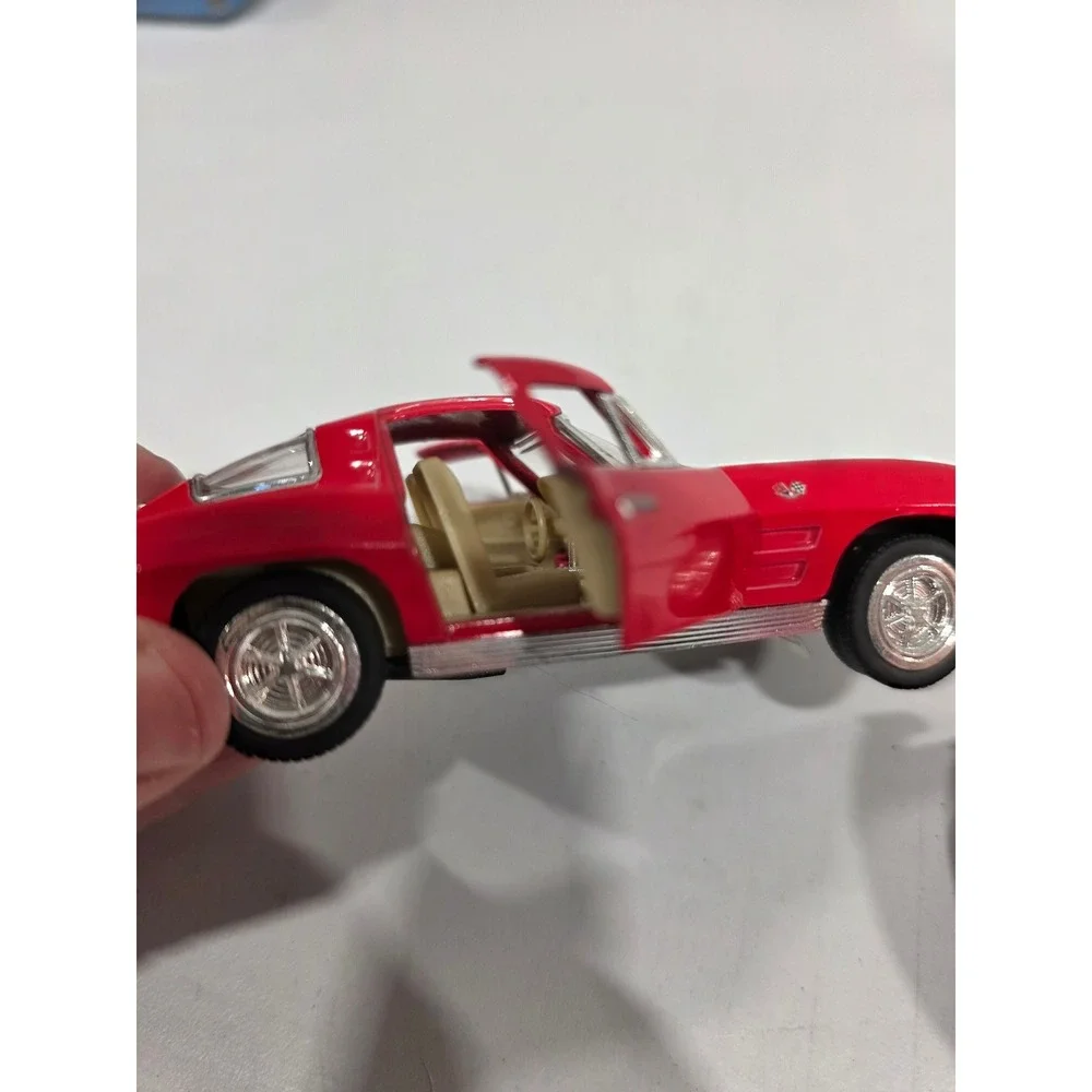 Set of 2 Kinsmart Red Diecast Toy Cars 1963 Corvette Stingray Dodge Viper 03, 5